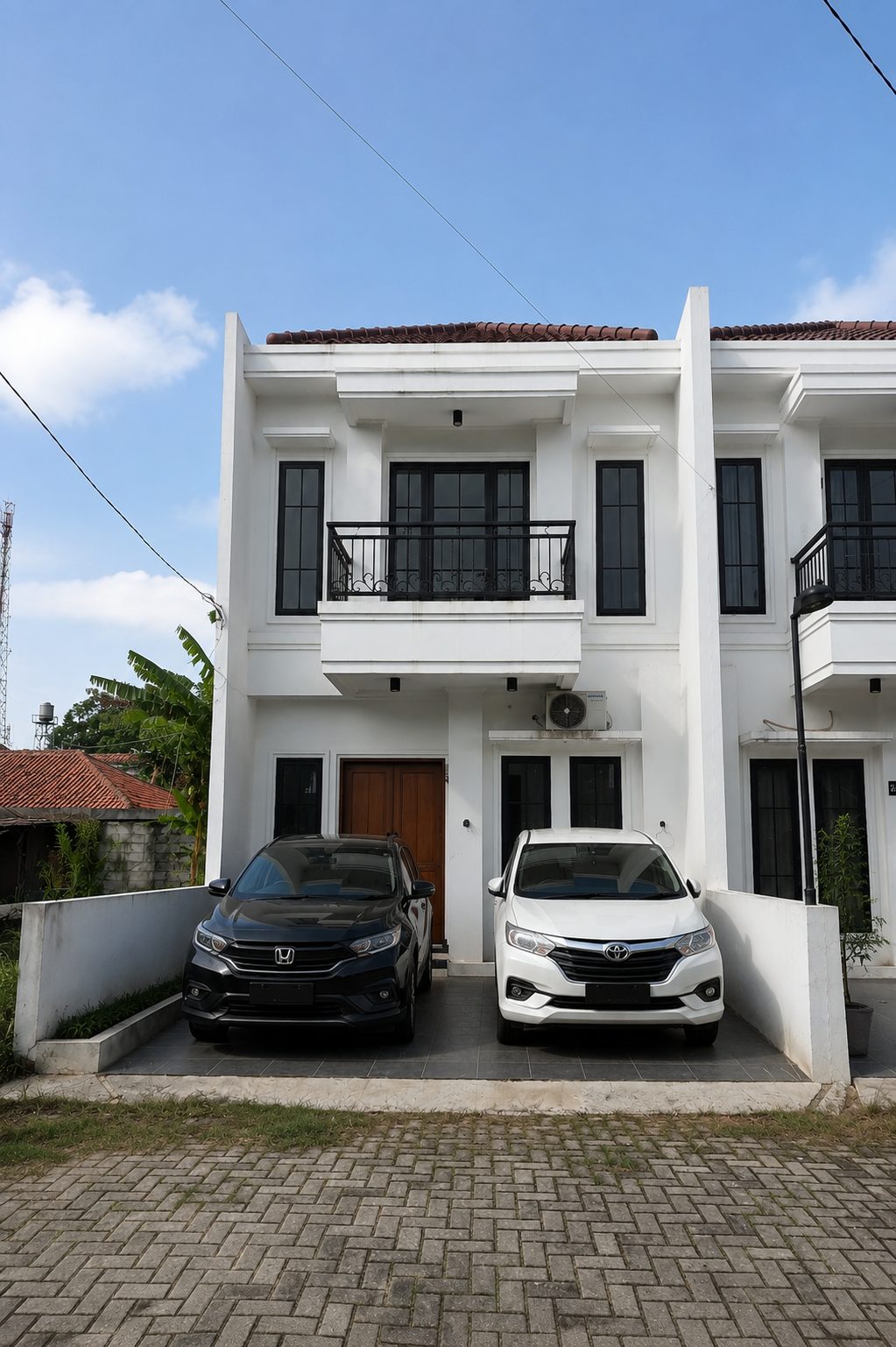 Nura Residence - Carport 2 Mobil